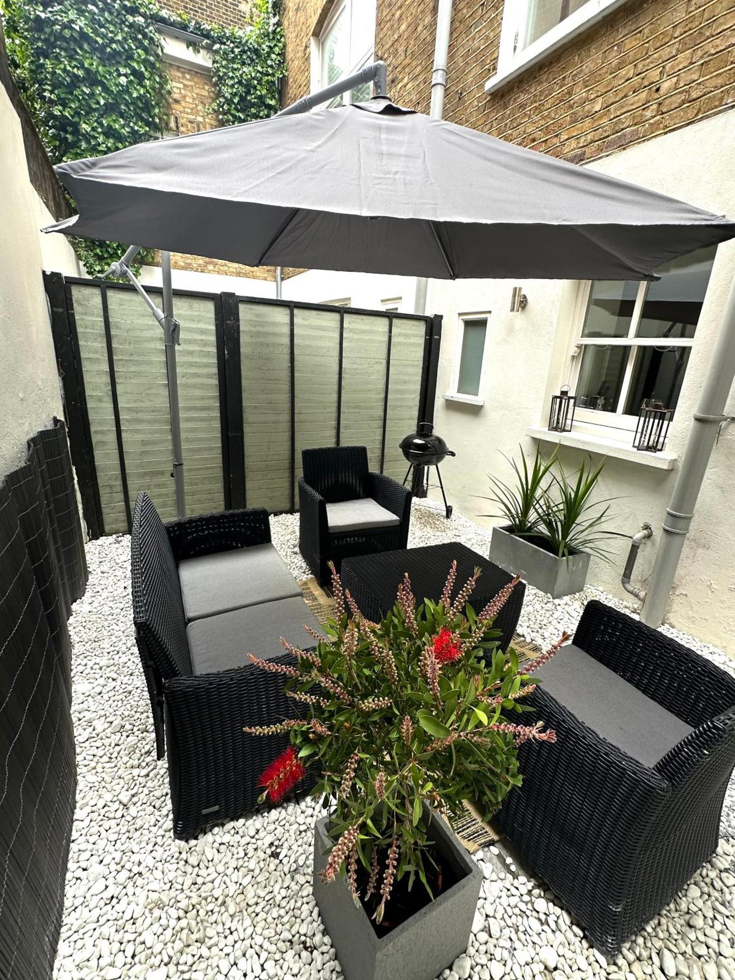 Opulent Oasis In London Lejlighed Eksteriør billede