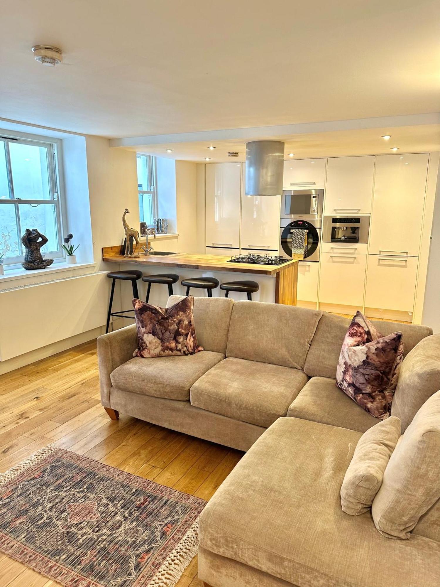 Opulent Oasis In London Lejlighed Eksteriør billede